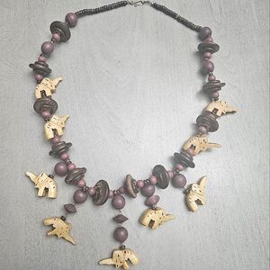 VTG HandCarved African Wood Disk Safari Animal  24”  Elephant Trunk Up Necklace